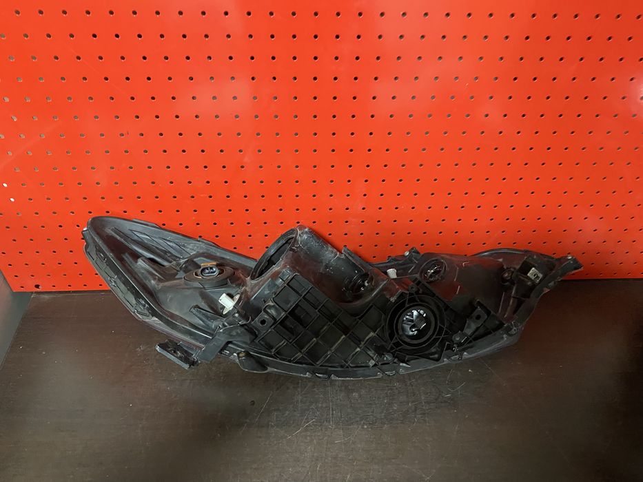 Far stanga xenon Honda Accord 8 facelift an 2012-2015