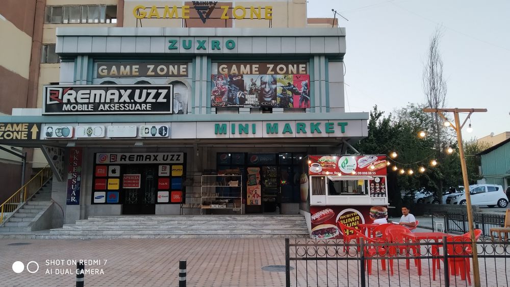 Arenda 2 этаж, 3 комната. 600y.e. (83m2) Algoritm