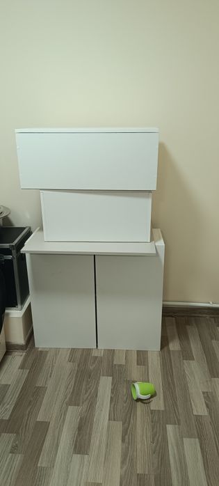 Продам верхние шкафы