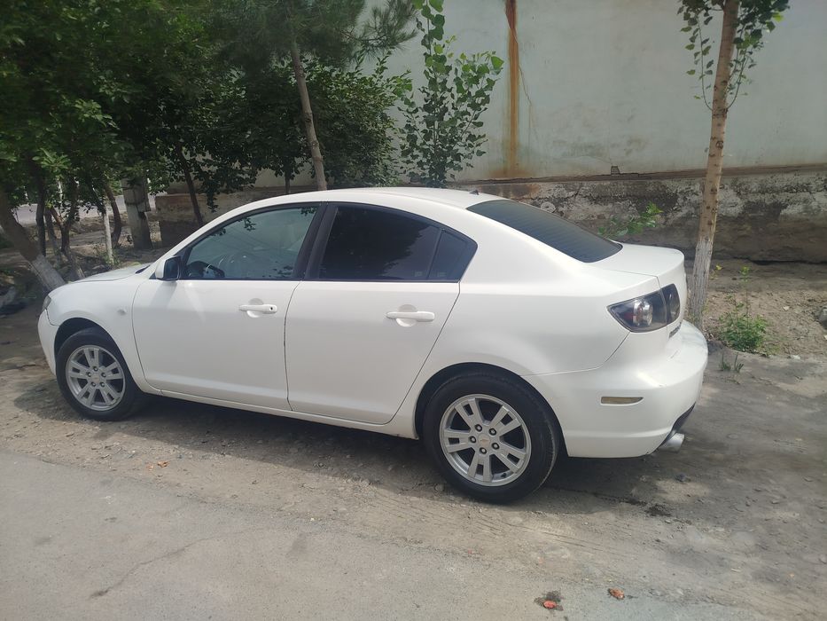 Mazda3 2007yil holati yahshi