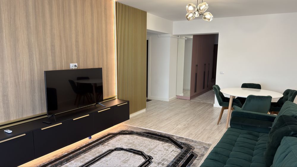 Inchiriez Apartament 3 camere