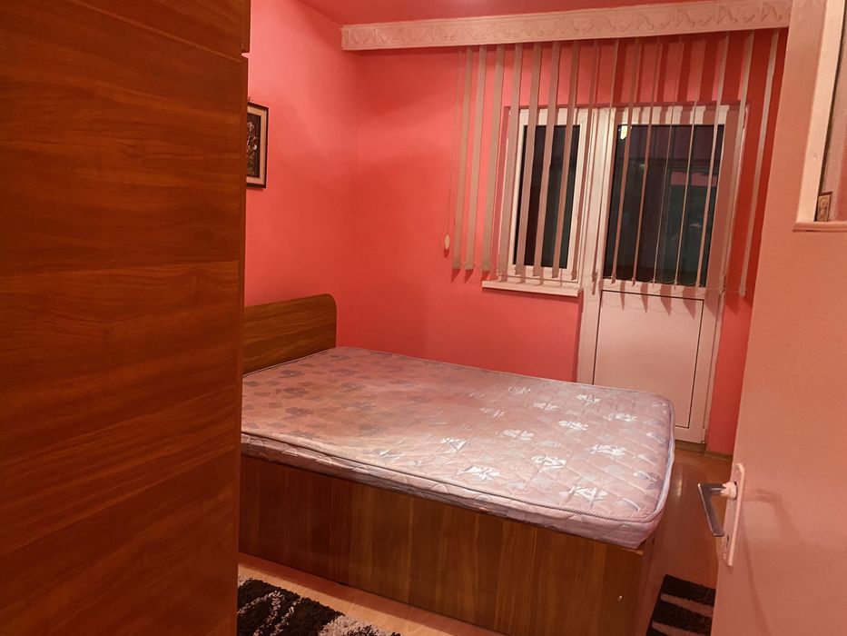 Inchiriez apartament cu 2 camere