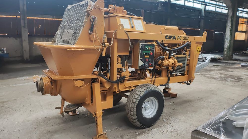 Pompa beton portabila cifa tip PC307 seria 10498