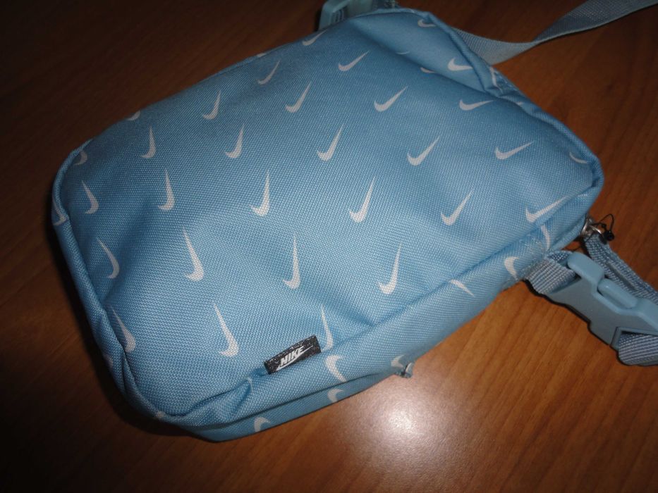Kipling/нова чанта за кръст