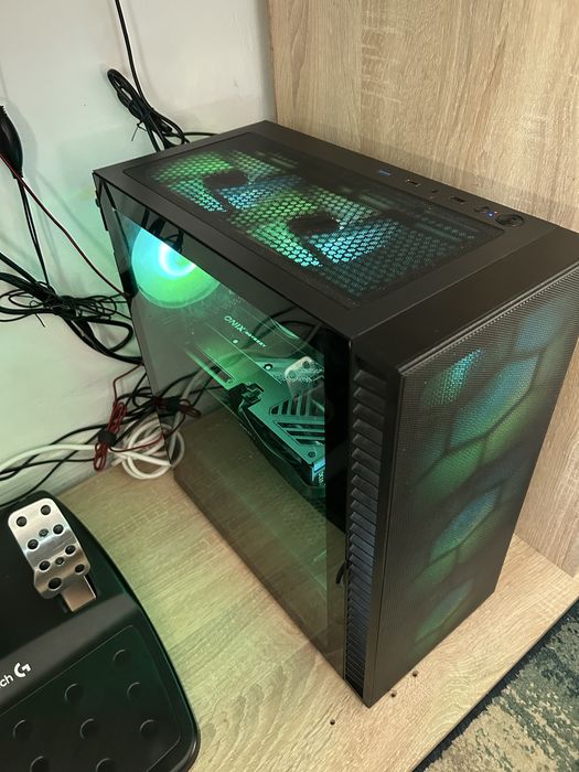 Vând PC gaming + monitor ( opțional )