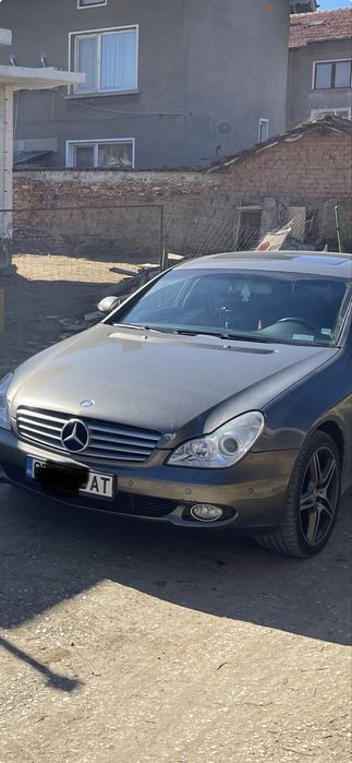 Преден капак от Мерцедес W219 2006г