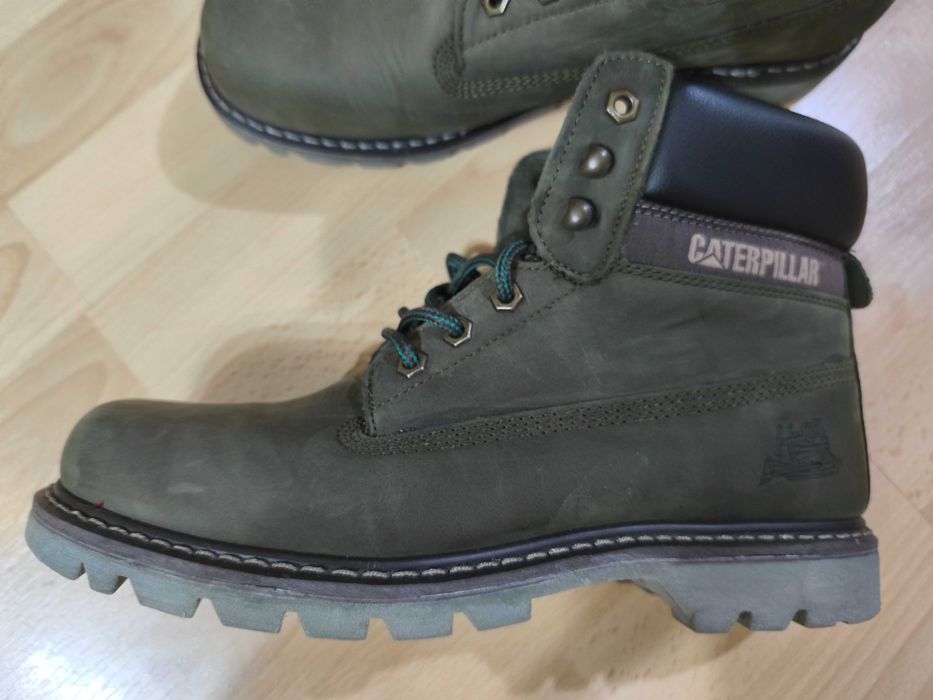 обувки Caterpillar