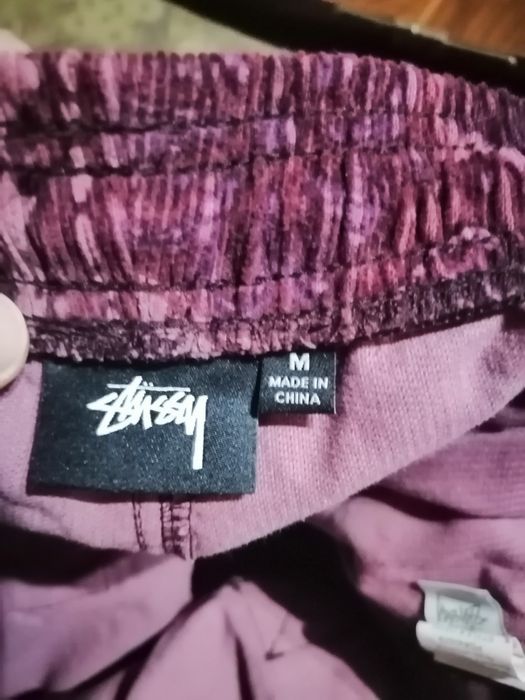 Прикольные штаны-брюки на резинке.