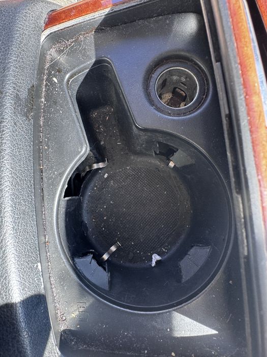 Audi A6 volan dreapta carte Romania
