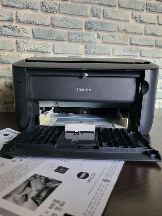 Продам принтер Canon lbp 6020B