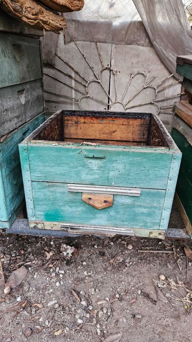 Улья для пчёл б/у