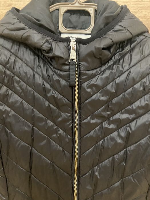 Леко яке Bershka