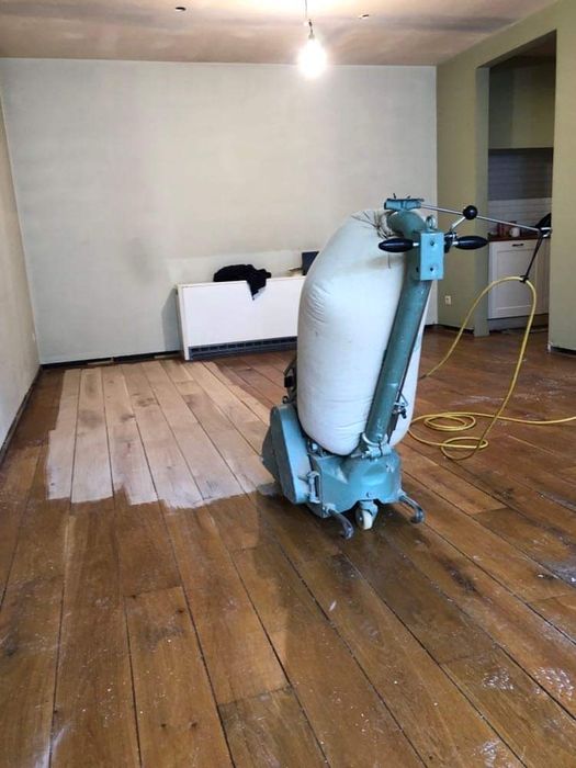 Raschetat parchet,montat parchet masiv,stratificat și laminat