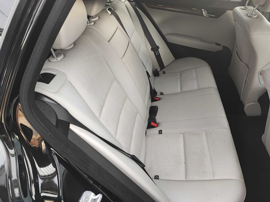 Mерцедес C 220 CDI 170 коня W204 AMG комби На Части