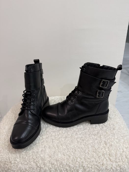 Боти естествена кожа