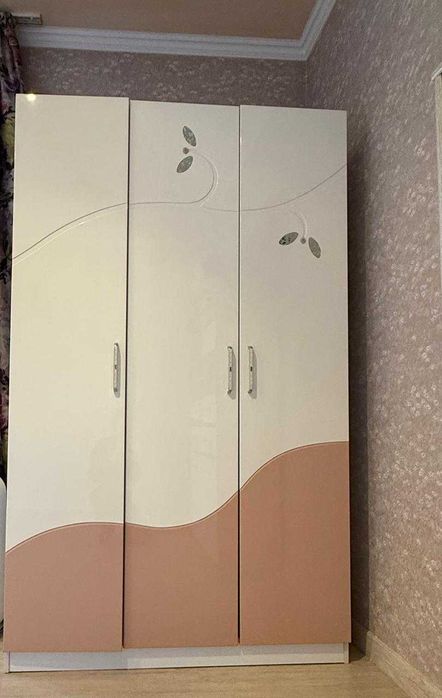 МЕБЕЛЬ  в отличном состоянии ПРОДАМ