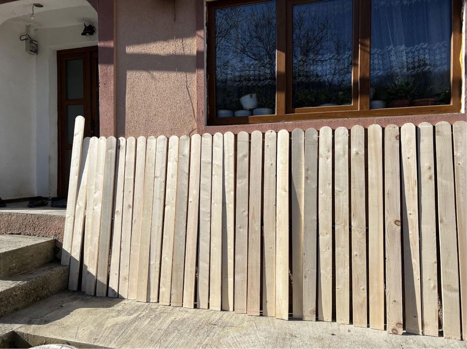 Scandura pentru gard/ curte / tambere / uluci rindeluite slefuite