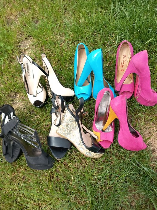 Pantofi și sandale elegante