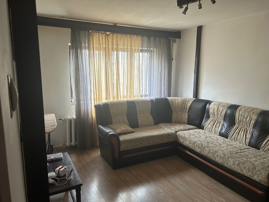 Apartament 3 camere decomandate CRAIOVA