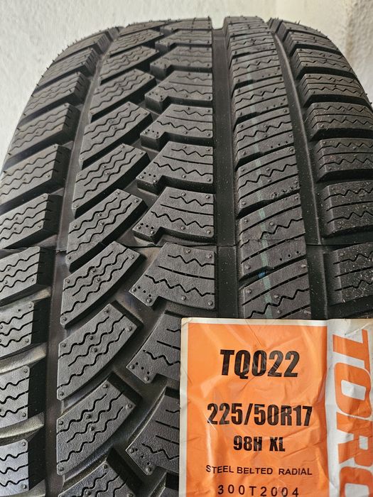 225 50 17 Torque зимни