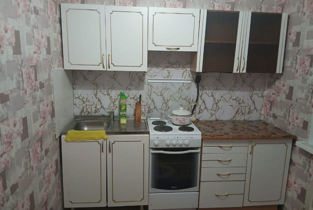 Сдаётся 1ком гостинка 19мкр