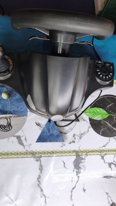 Продается игровой руль