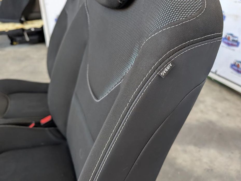 SCAUN FATA STANGA + DREAPTA / TEXTIL RENAULT CLIO IV 2015 0.9 BENZINA / 2012-2019