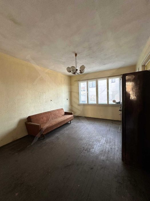 Продава се Къща в Хисаря - 360 кв.м за 498 €/кв.м - Снимка #10