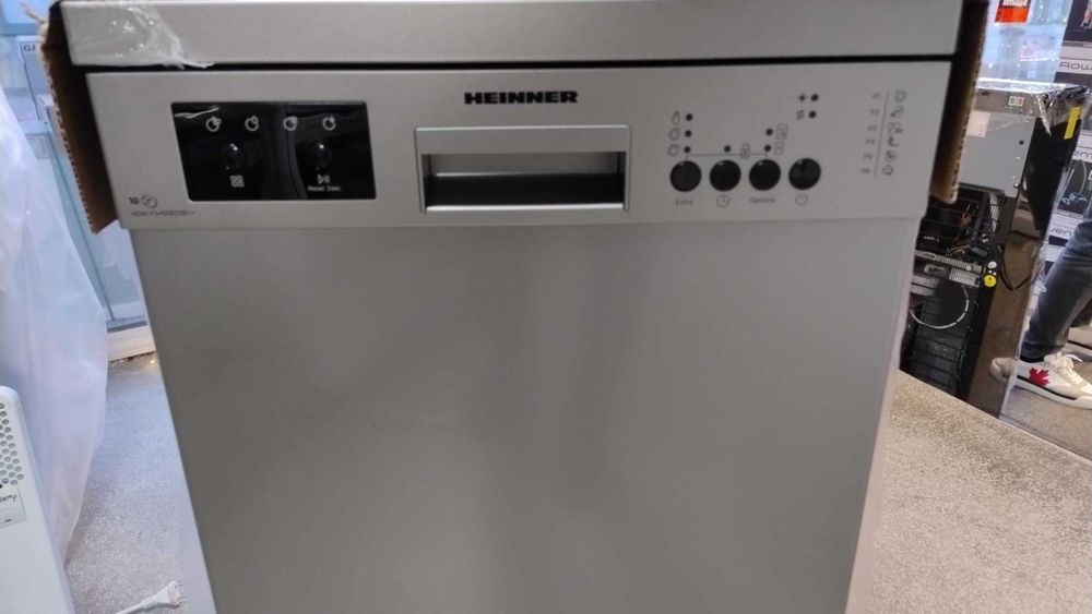 Чисто нова Иноксова-сива Съдомиялна машина Heinner 45 см Aquastop