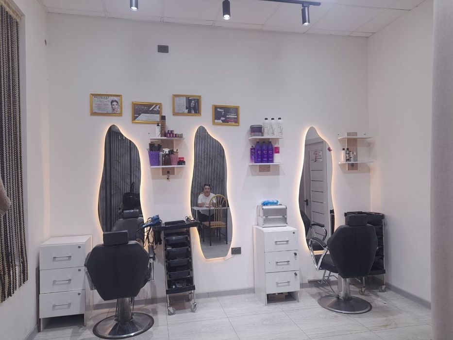 Salon arendaga beriladii sergili choch tepada tayyor joy