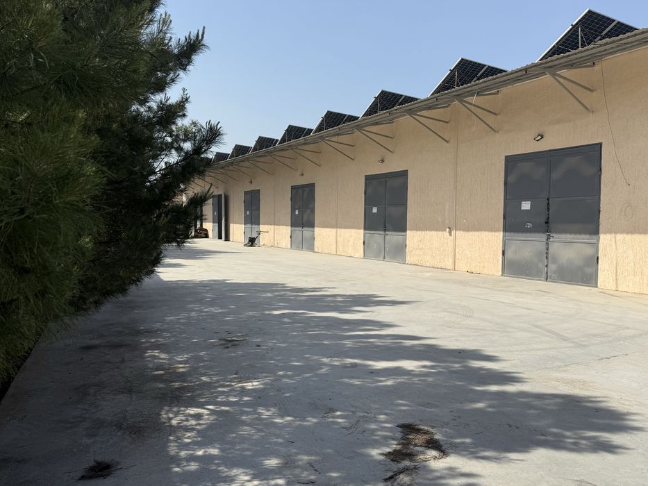 Сдается склад в аренду в г Навои с Эстокадой