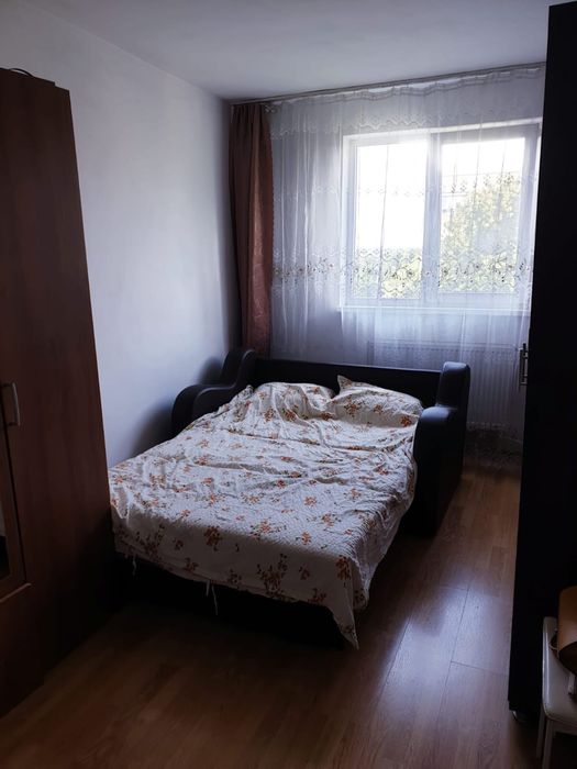 Dau in chirie apartament 1 camera