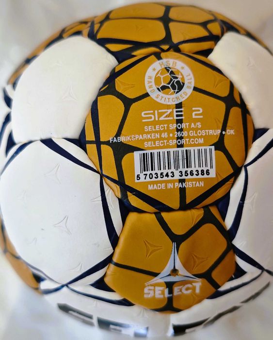 Minge handbal cu autograf original Cristina Neagu  CSM - De colecție