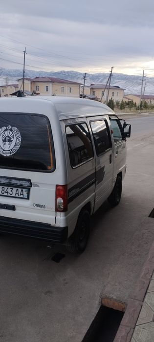 1997 yili moshina gaz