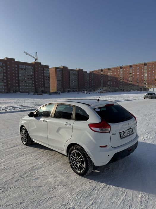 Продам Xray 2018 1.8л механика Торг