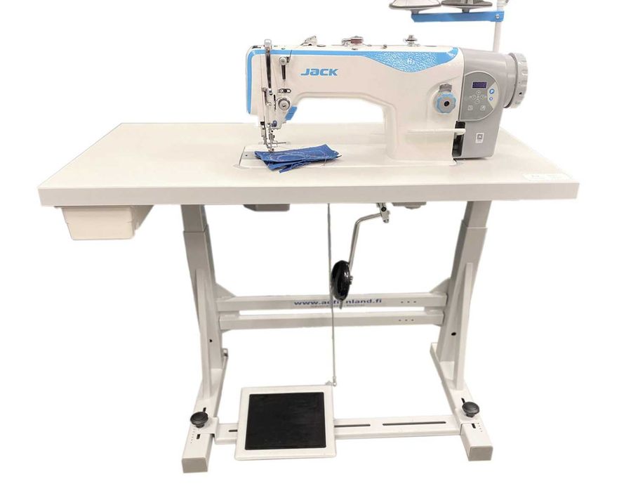 masina de cusut jack h2