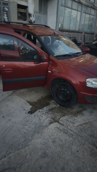 Заглавие: Продавам Dacia Logan MCV (2009 г.) — Бензин / Газ (Фабрична газова уредба)