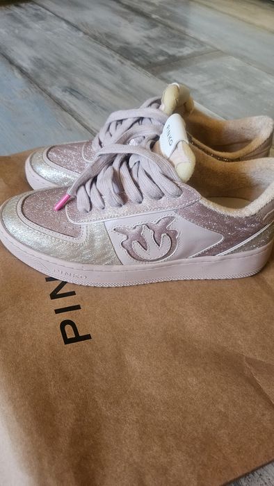 Pinko- 37 номер в нежно розово