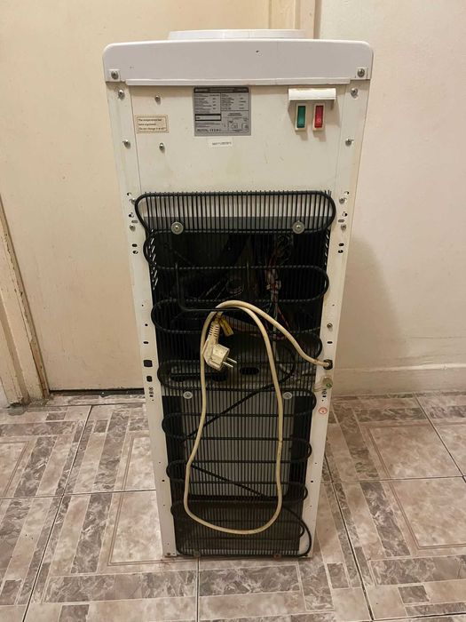 Dozator apă cu compresor Vortex VO4215WH