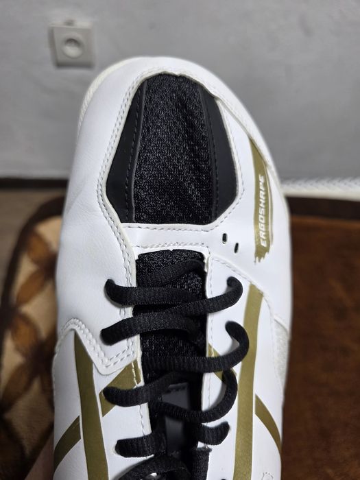 Yonex Power Cushion 39 кроссовки