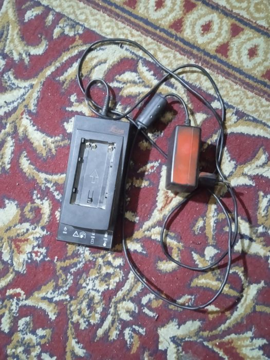 nivelir NA 730 quvvatlantruvchi