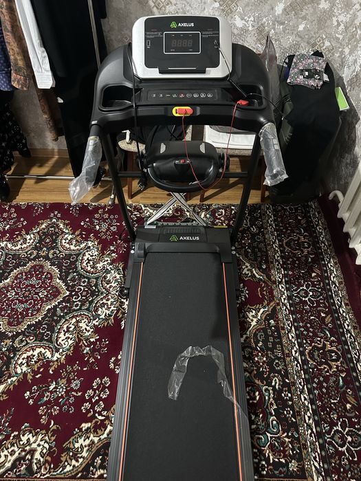 Беговой дорожка Axelus