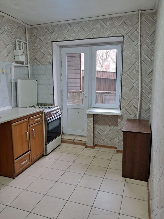 Продам 1а ком Калиста 2й этаж