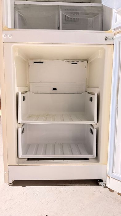 Холодильник INDESIT
