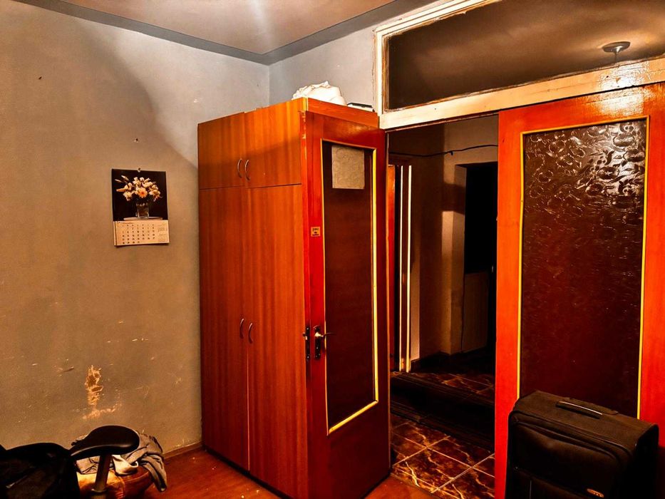 Apartament 4 camere-Parc Sebastian-Bloc 1986-Reabilitat