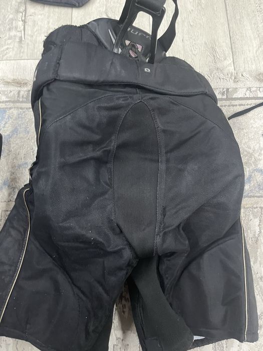 Хоккейная форма, подростковая.