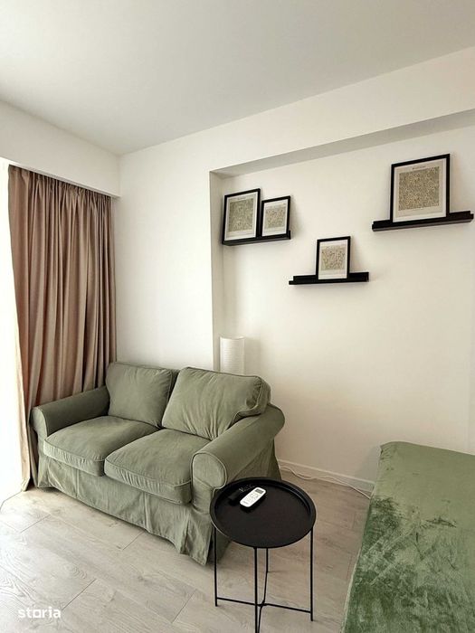 Inchiriez Garsoniera Novum Gorjului, Militari