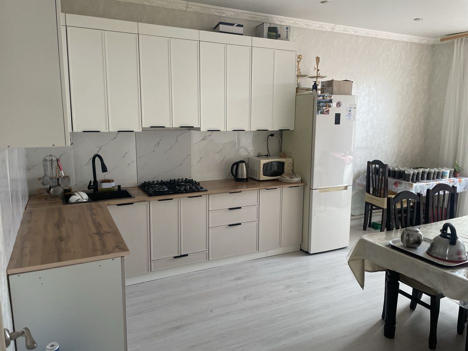 Продам Коттедж мкр. Бирлик