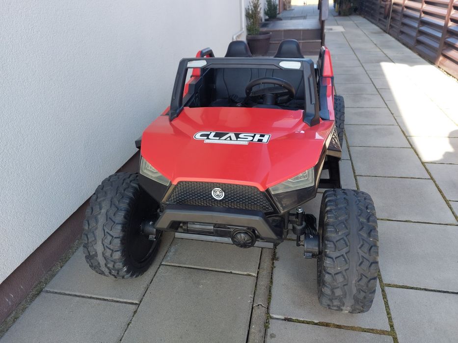 Masinuta electrica 3-8 ani   2 persoane 4x4