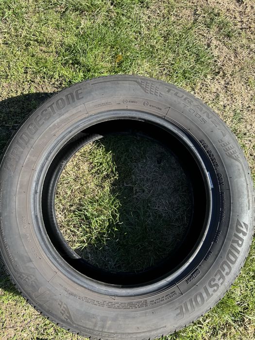 Cauciucuri Duster Juke Kona Bridgestone 215-60-17